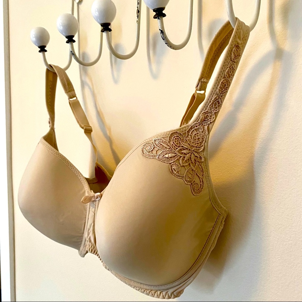 Fit Fully Yours Moulded Cup T-shirt Bra